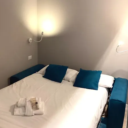 Appartement La Finestra Su Fontana Di Trevi - Charming View *