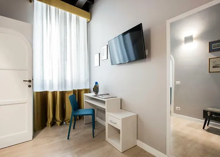 Apartament La Finestra Su Fontana Di Trevi - Charming View Rzym